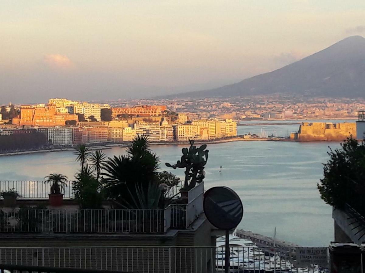 Orazio On The Castle By Dimorra * Napoli